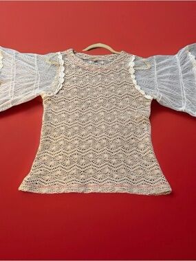 Mystree Women’s XS Crochet Knit Cream Top with Sheer Puff Sleeves
